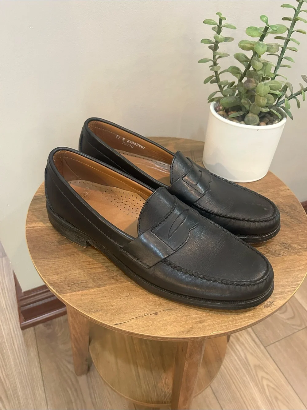 Sebago Handsewn Black Leather Penny Loafers Men’s 11A
